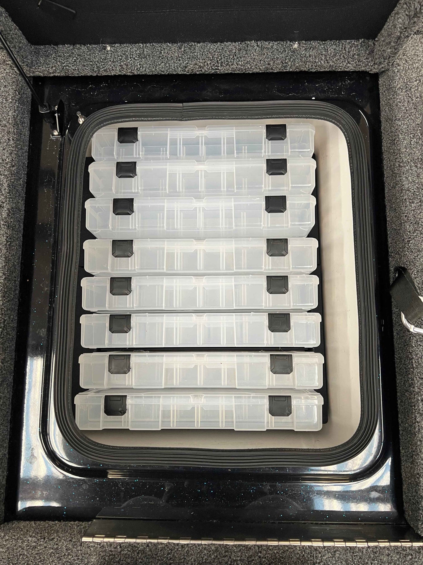 NPDBC0020 2025 BASS CAT CARACAL STS COMPARTMENT ONE TACKLE TRAY