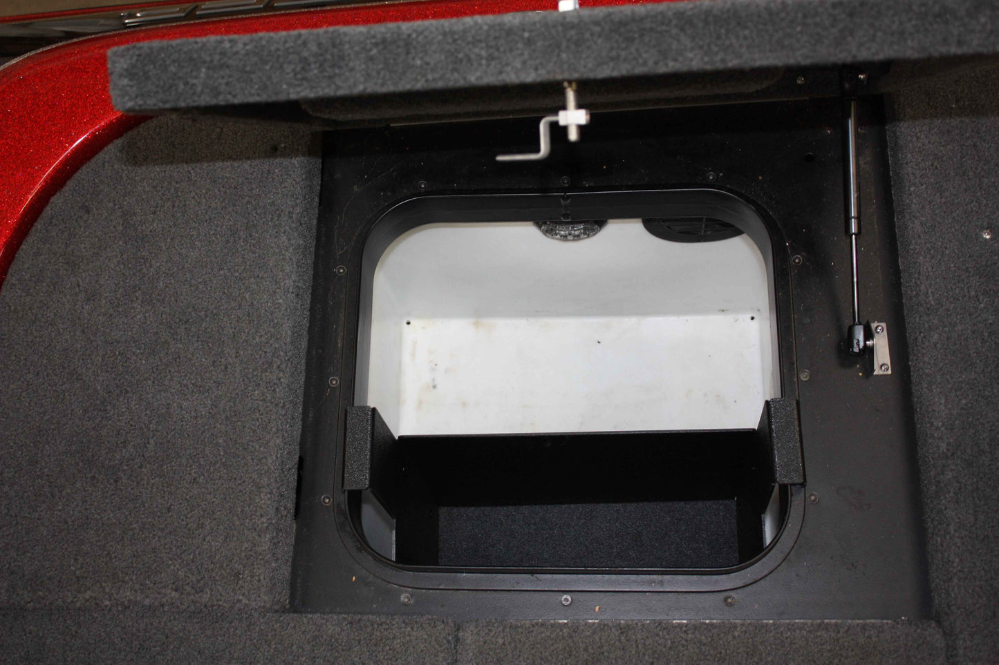 NPDSK0050 Skeeter® 2018-C ZX250 TRASH CAN