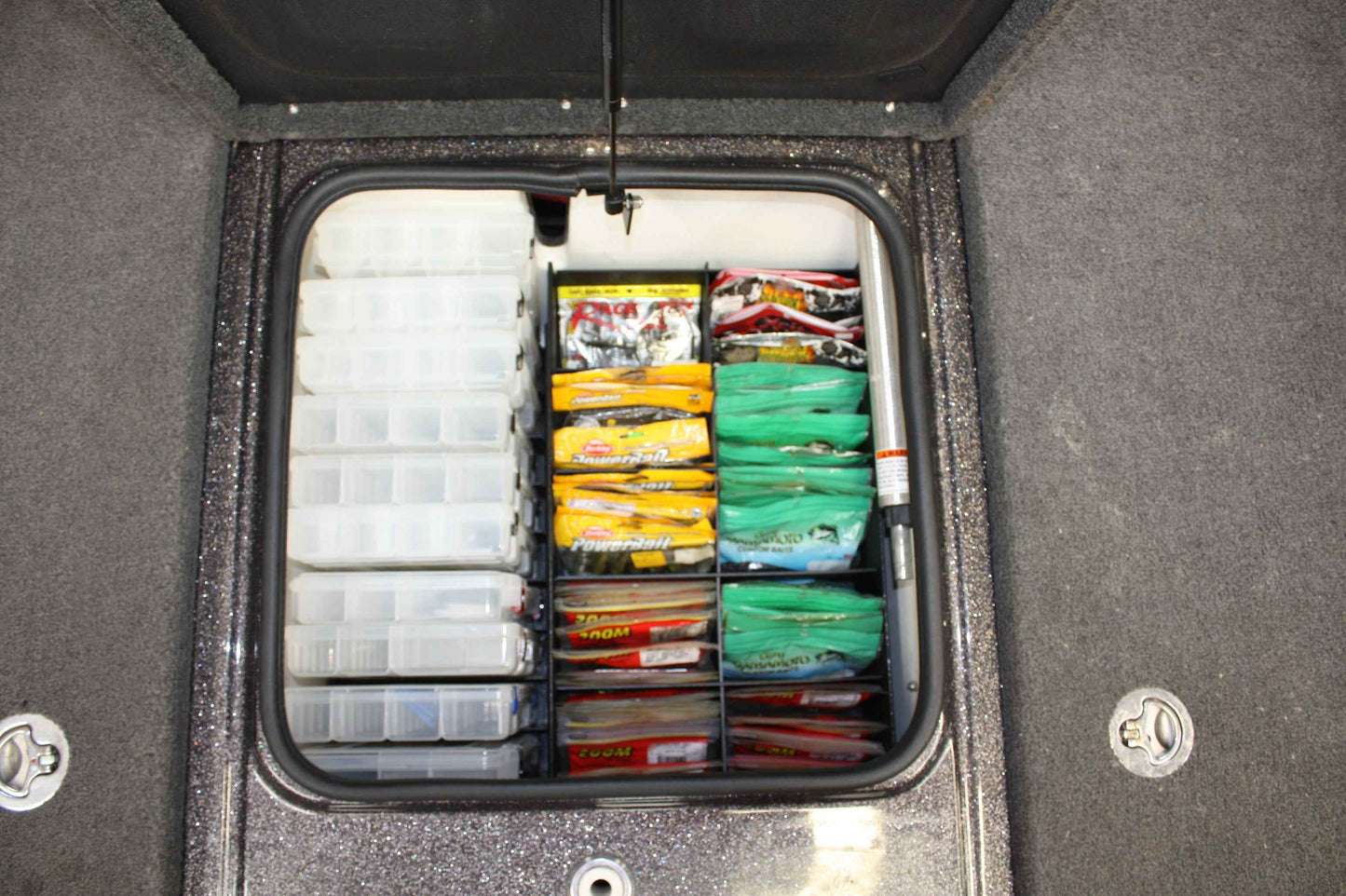 NPDBC0001 2019 COUGAR CENTER COMPARTMENT KIT