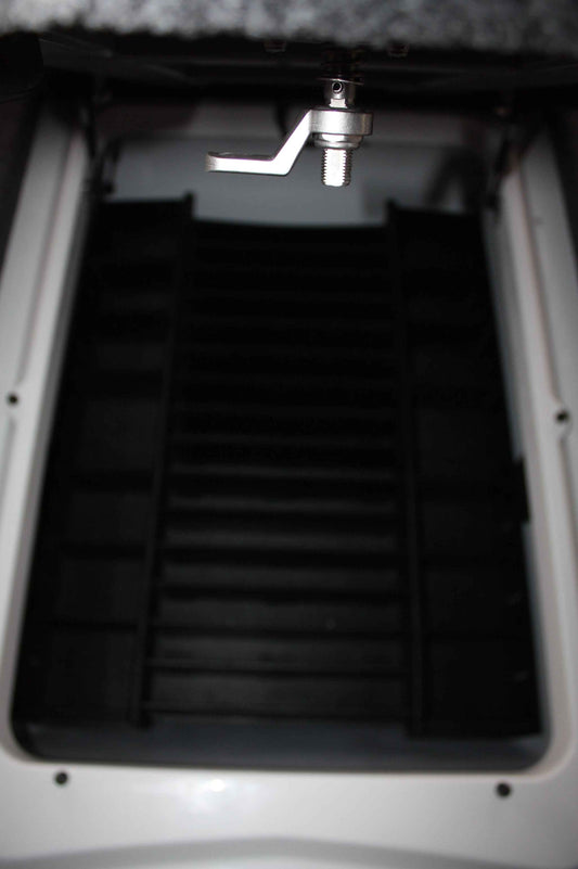 NPDIK0005 iKon VLX, VLS, VLE 20 CENTER COMPARTMENT KIT