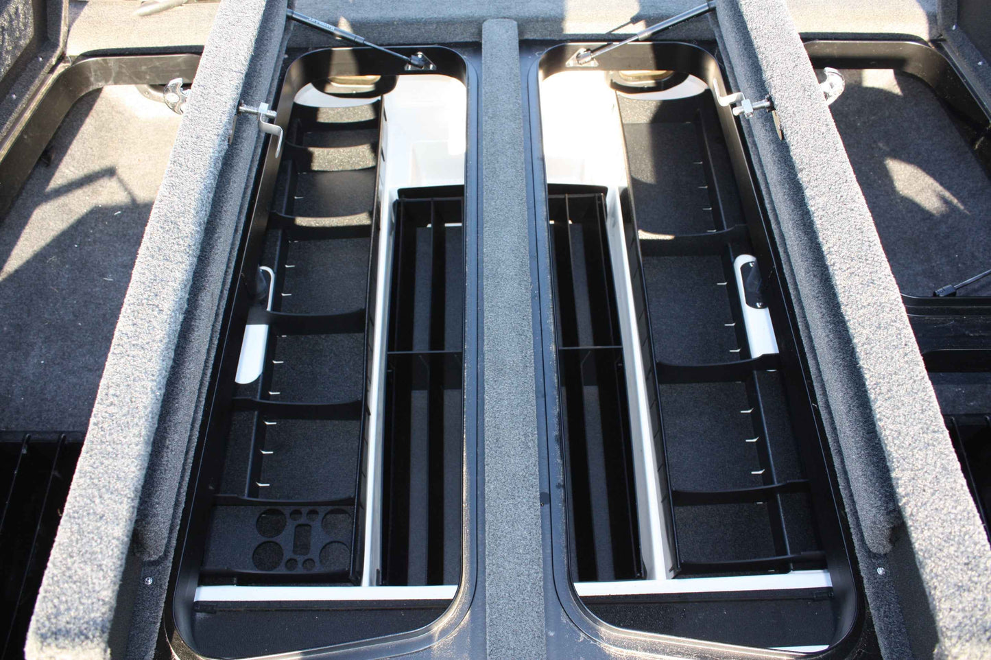 NPDSK0043 Skeeter® 2021 ZXR CENTER SECTION SOFT PLASTICS TRAY SET