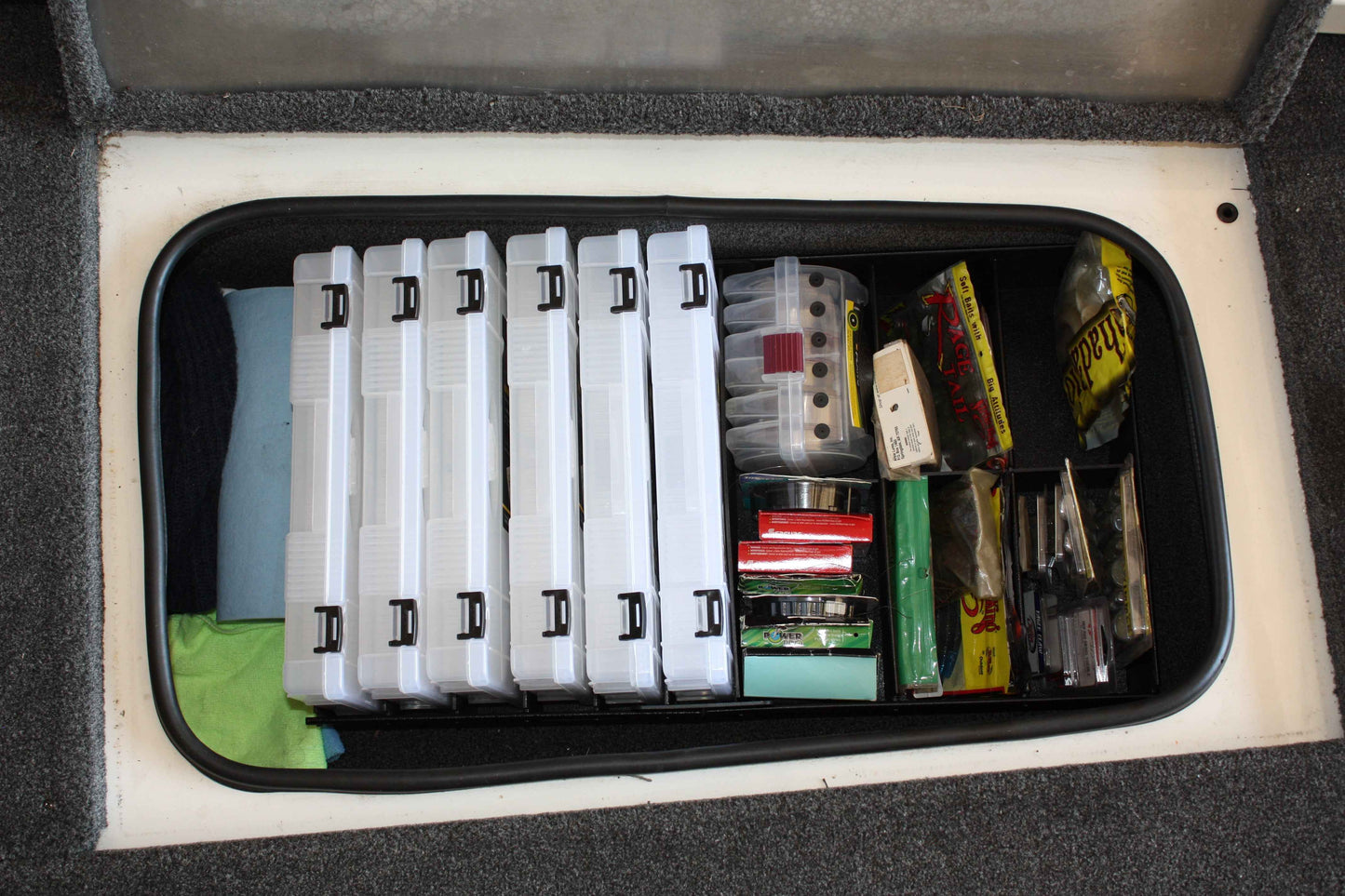 NPDRANG0006 2016 Ranger® RT188 PORT COMPARTMENT KIT