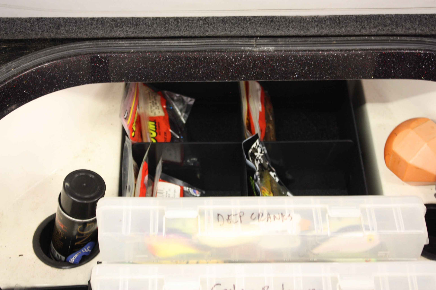 NPDRANG0009 Ranger® 2008-2009 Z520 2011 Z521 Comanche CENTER COMPARTMENT KIT