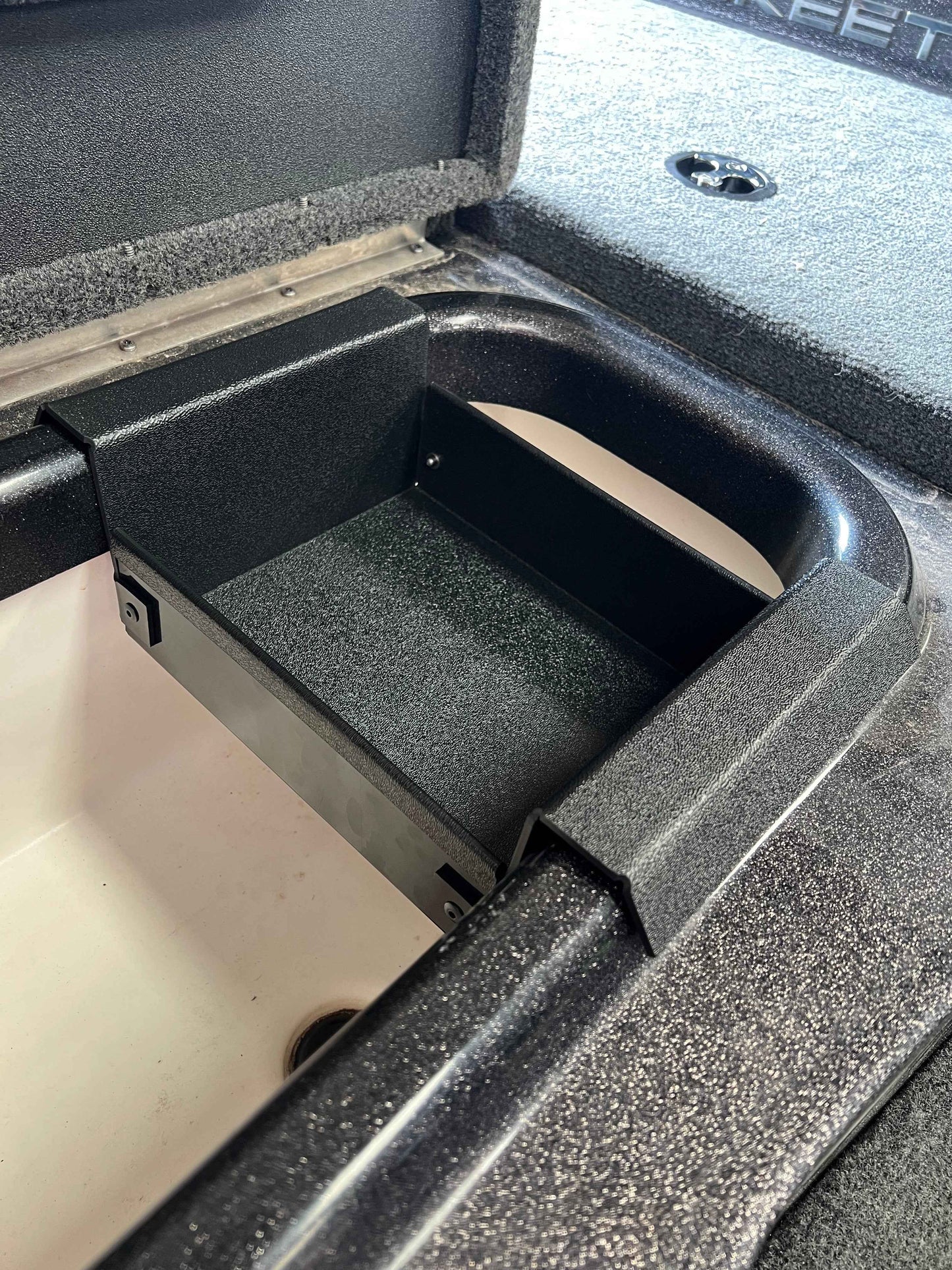 NPDSK0081 2022 ZX150 Skeeter® COOLER TRAY