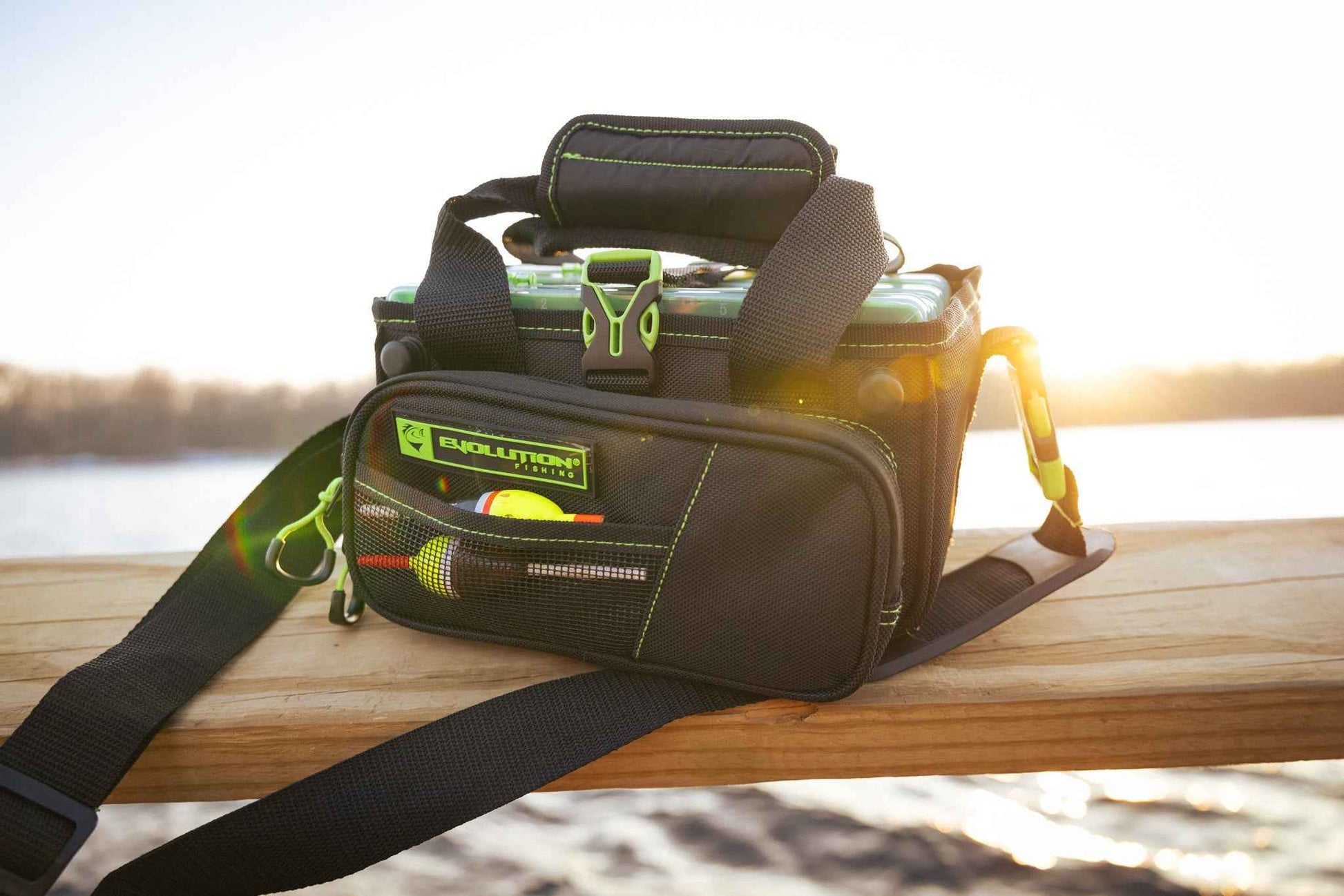 Horizontal 3500 Drift Series Tackle Bag - Green