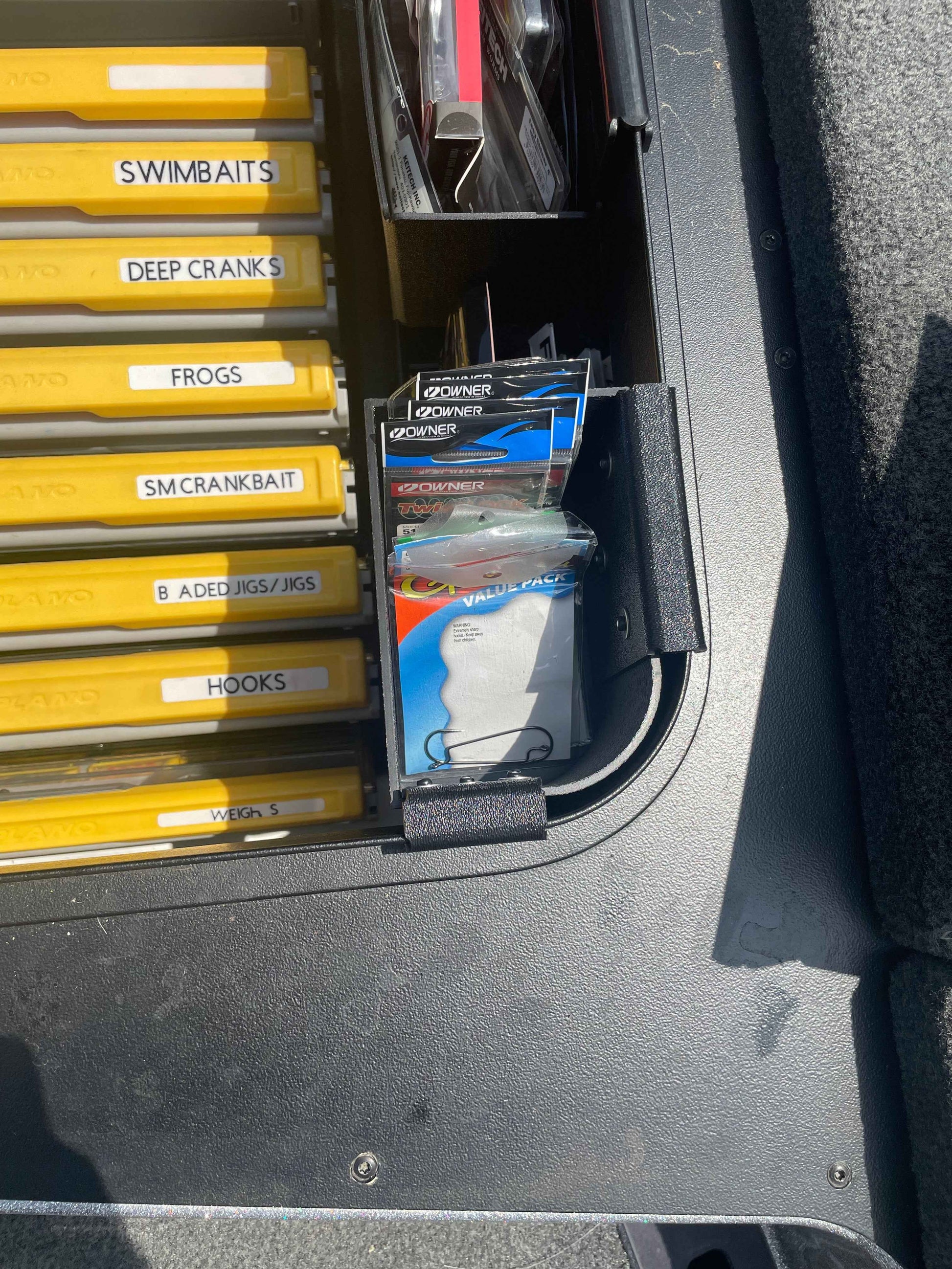 NPDSK0067 Skeeter® FX, ZX, ZXR, FXR 21 (NOT FXR20/FX20) CORNER CATCH ALL HANGING TRAY