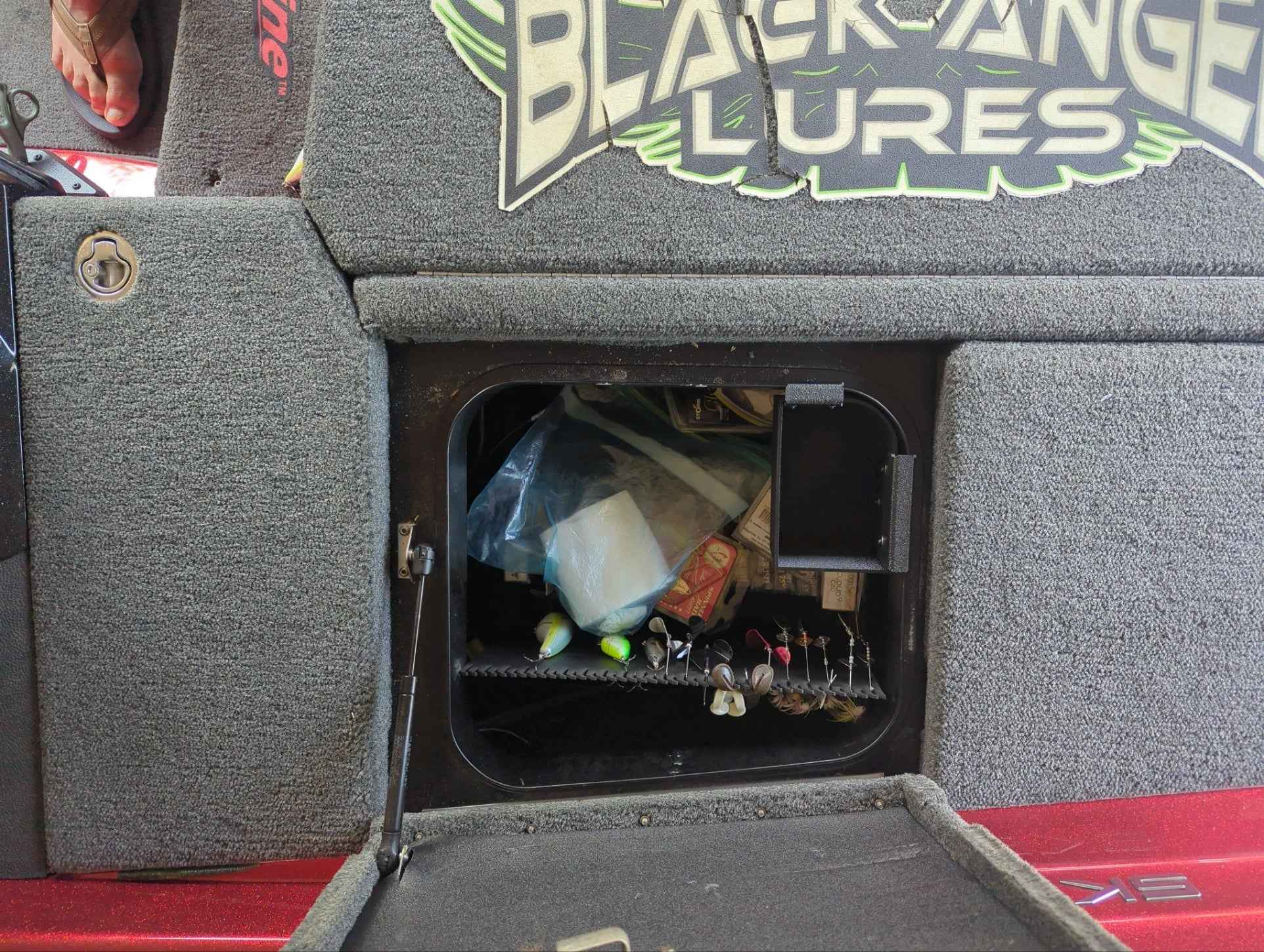 NPDSK0067 Skeeter® FX, ZX, ZXR, FXR 21 (NOT FXR20/FX20) CORNER CATCH ALL HANGING TRAY