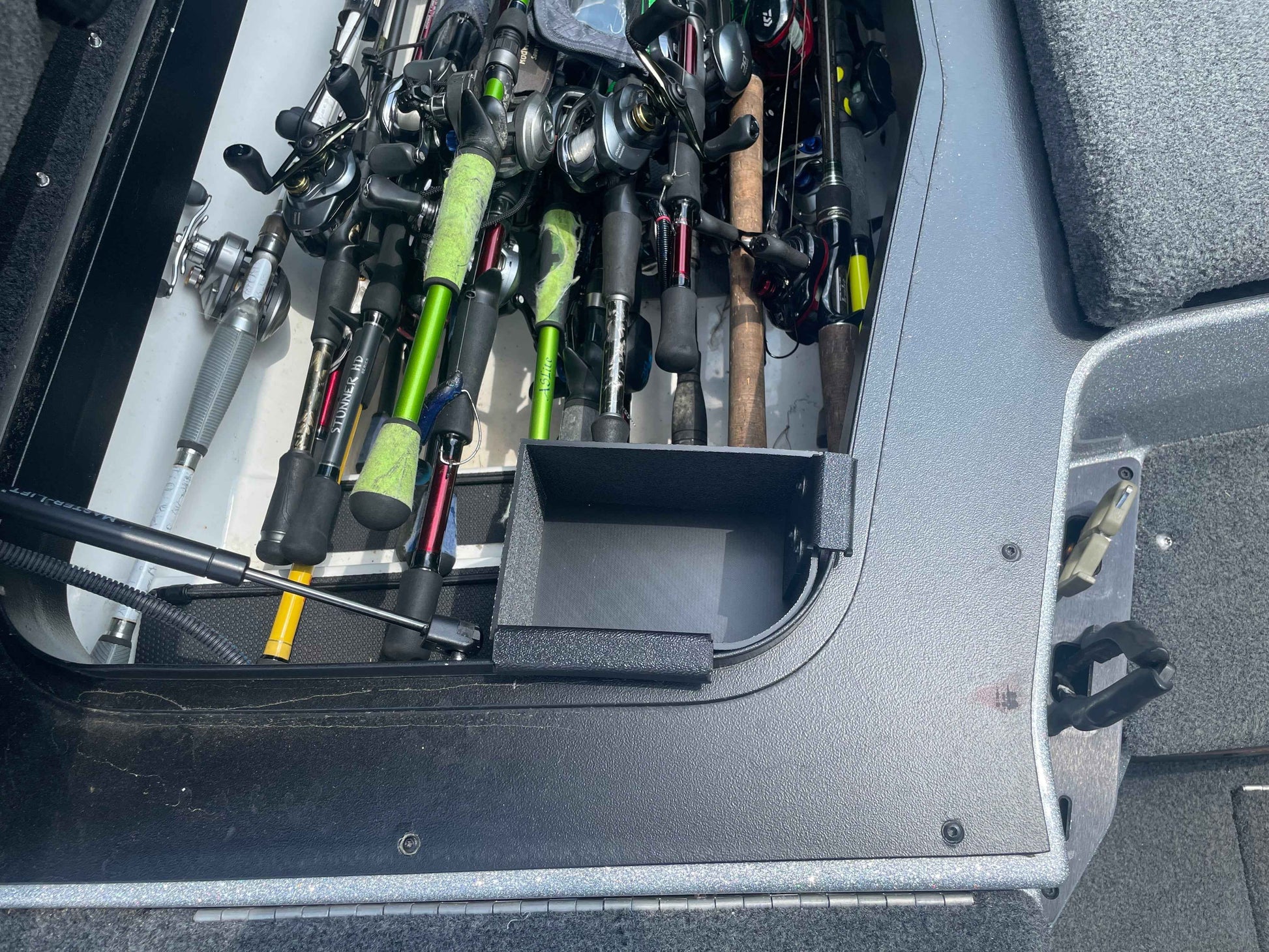 NPDSK0067 Skeeter® FX, ZX, ZXR, FXR 21 (NOT FXR20/FX20) CORNER CATCH ALL HANGING TRAY