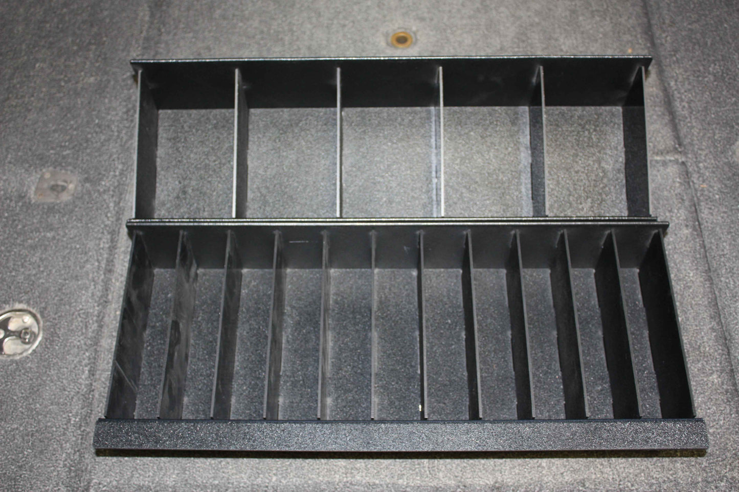 NPDTR0002 2012 TRITON 20XS FRONT CENTER COMPARTMENT