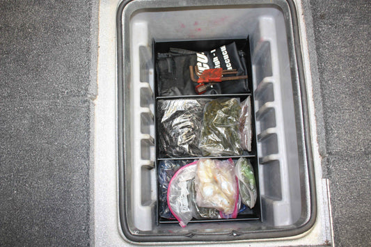 NPDTR0003 2012 TRITON 20XS REAR COMPARTMENT