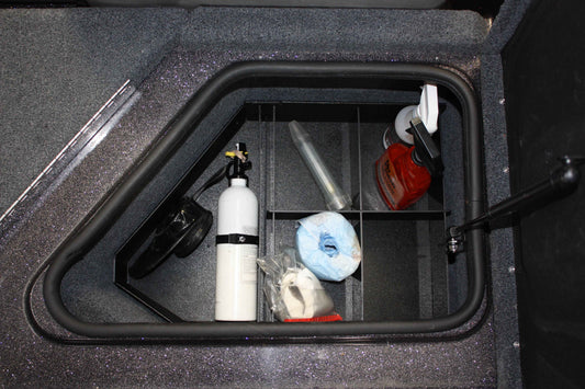 NPDBC0004 2019 BASS CAT CARACAL REAR STARBOARD COMPARTMENT TRAY