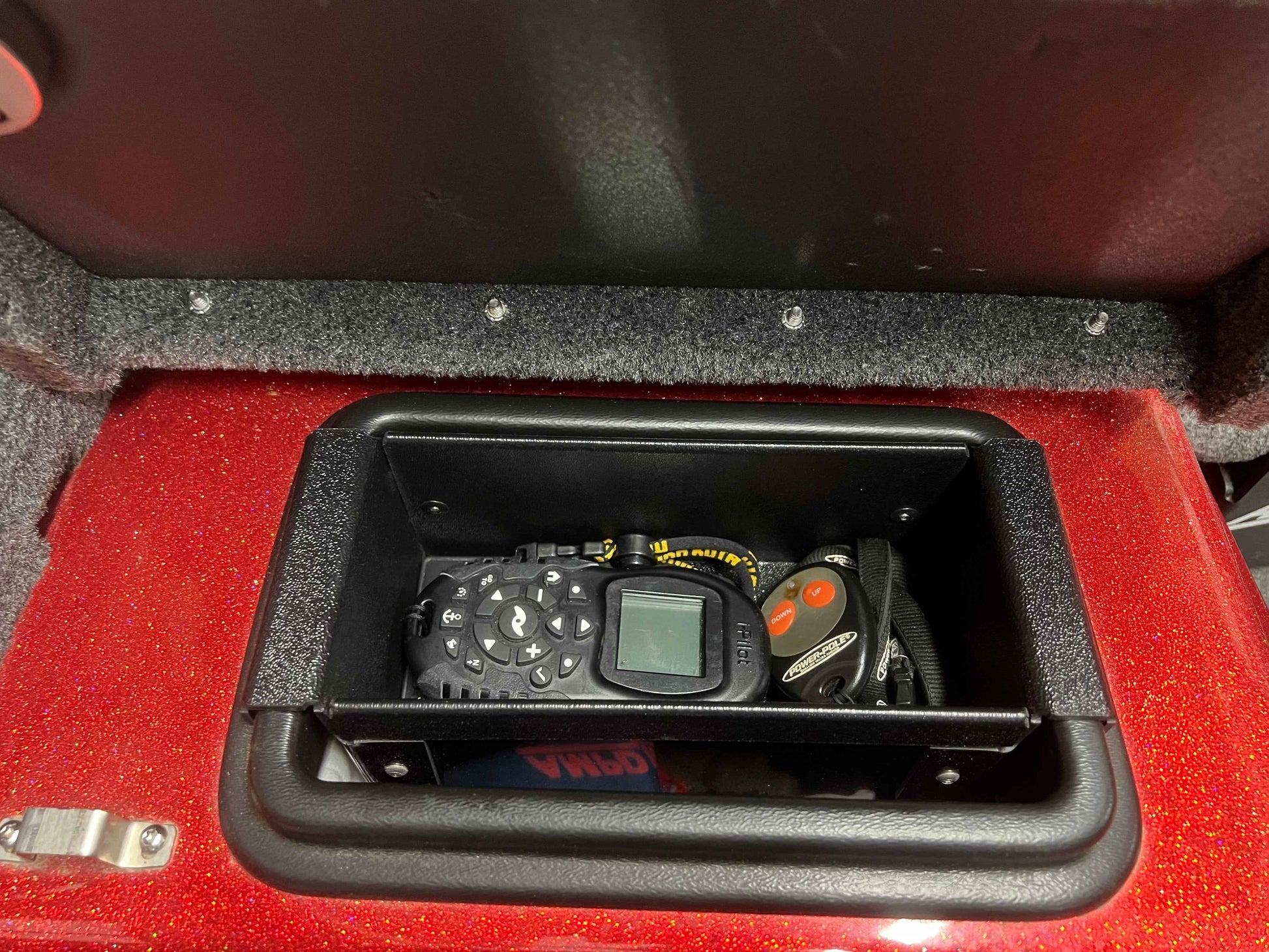 NPDSK0066 Skeeter® GLOVE BOX TRAY