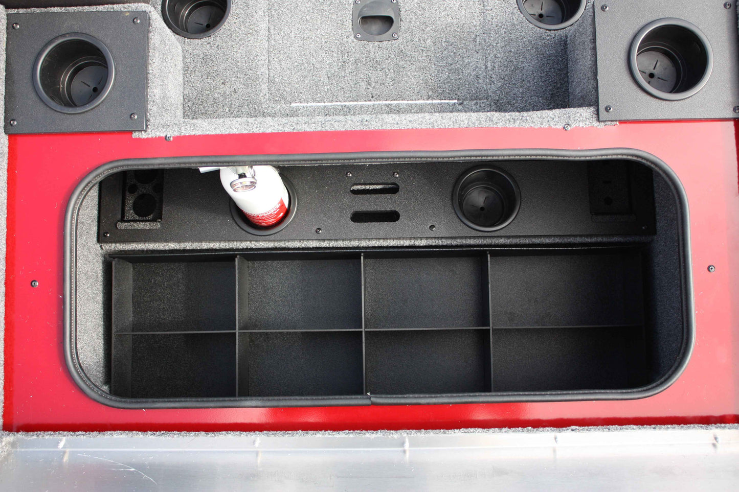 NPDTRAC0002 2022 TRACKER PRO 195 SOFT PLASTICS TRAY