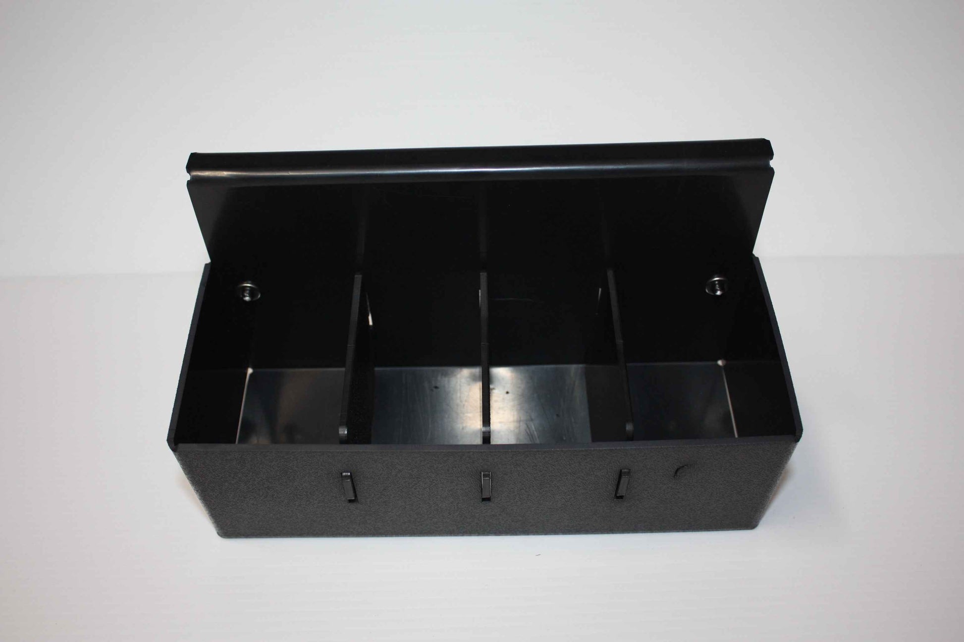 NPDSK0061 Skeeter®, XPRESS, GATOR TRAX  DIVIDED CATCH ALL HANGING TRAY