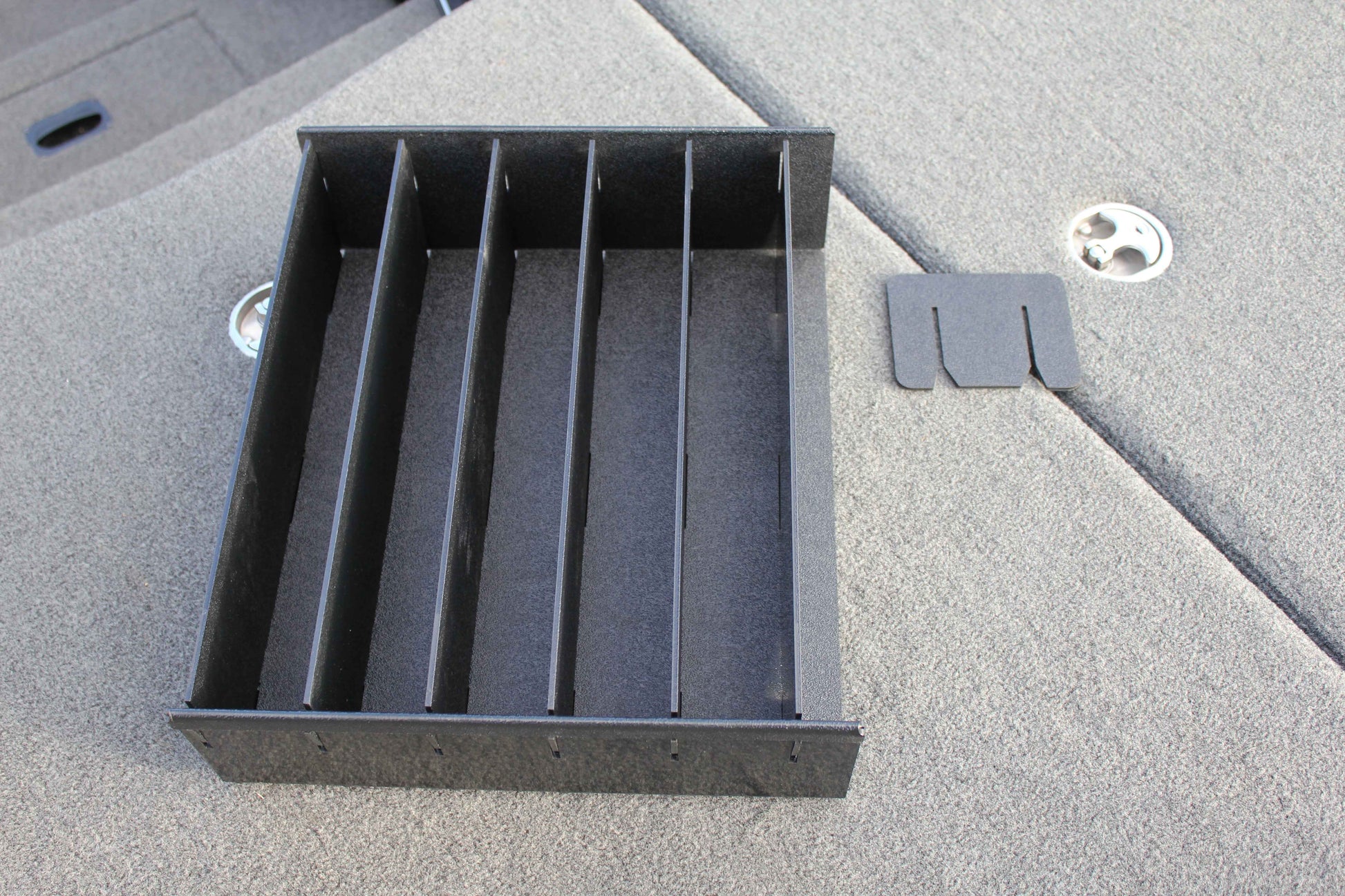 NPDEXP5.5 Universal Plano 3700 Box Tray 5.5 (HORIZONTAL)