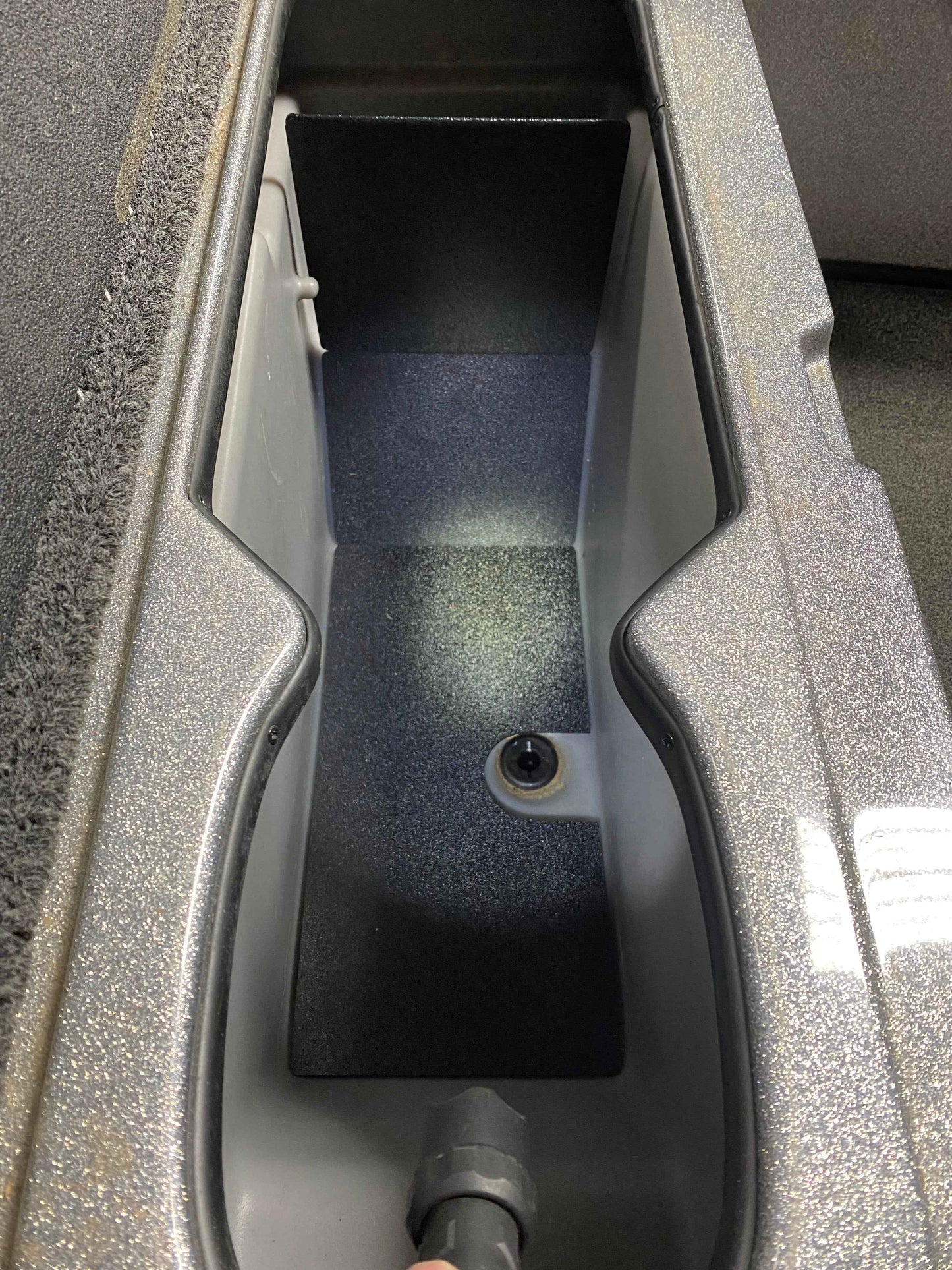 NPDNIT0012 NITRO 2018 Z20 COOLER DIVIDER