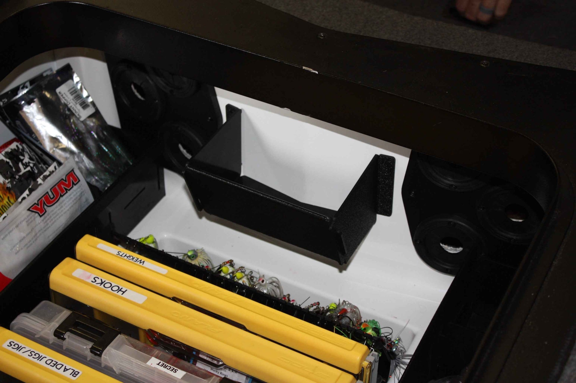 NPDSK0020  Skeeter® 2020-2023 FXR  2022-2025 ZXR CENTER COMPARTMENT CATCH ALL TRAY