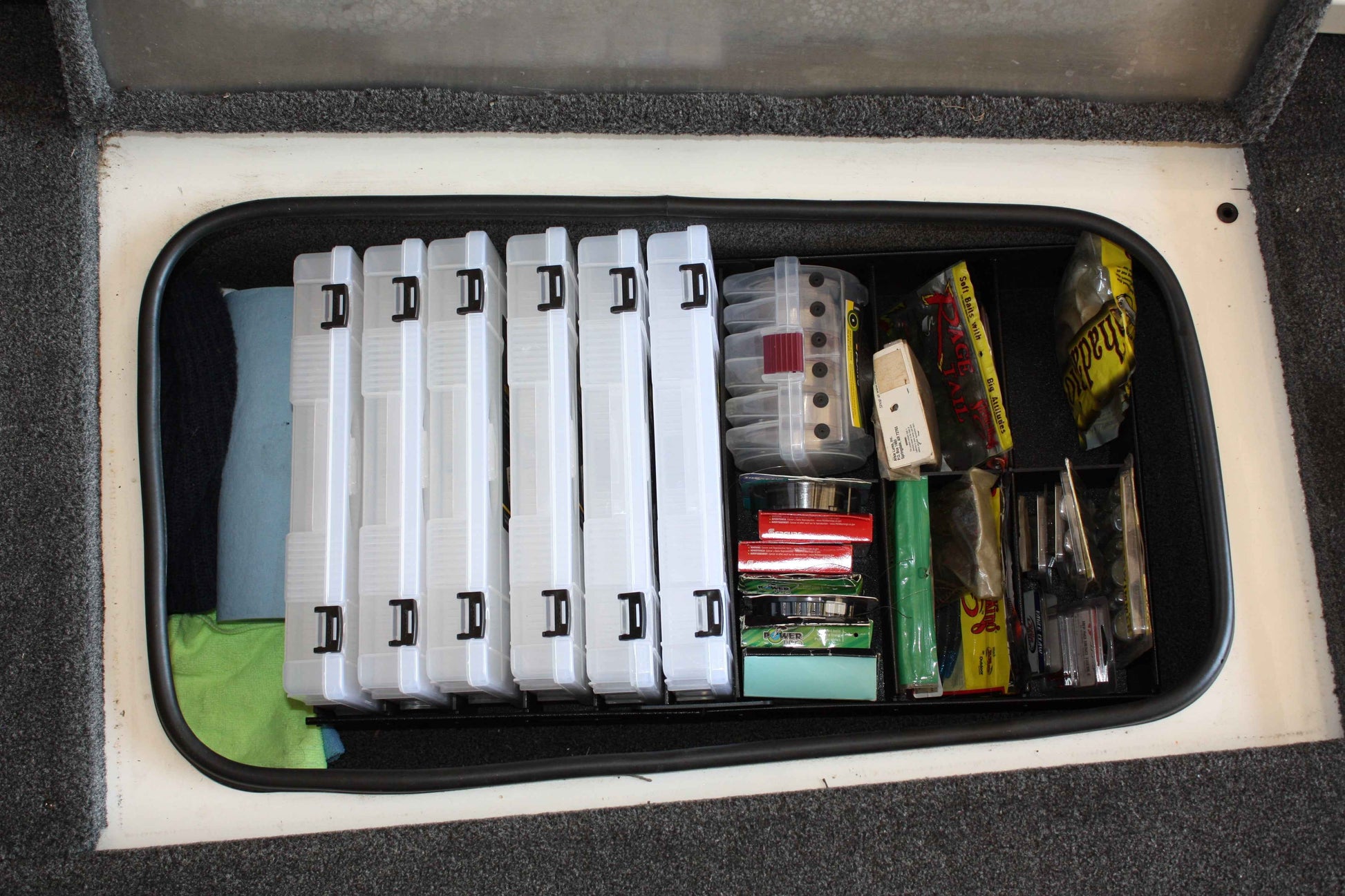 NPDRANG0006 2016 Ranger® RT188 PORT COMPARTMENT KIT