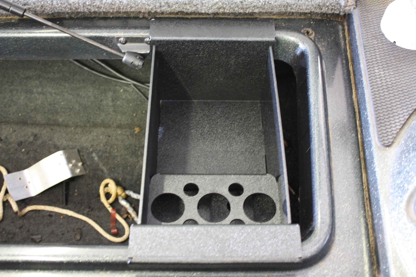 NPDSTR0003 2006 STRATOS 201 PRO XL ROD LOCKER DAY TRAY