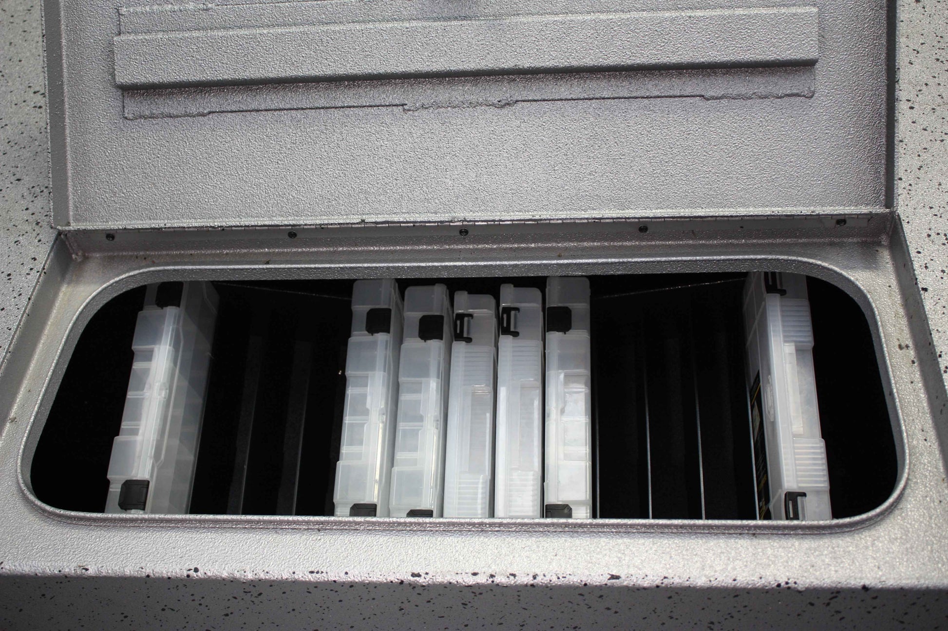 NPDX0004 XPRESS H 22 B PLANO TRAY