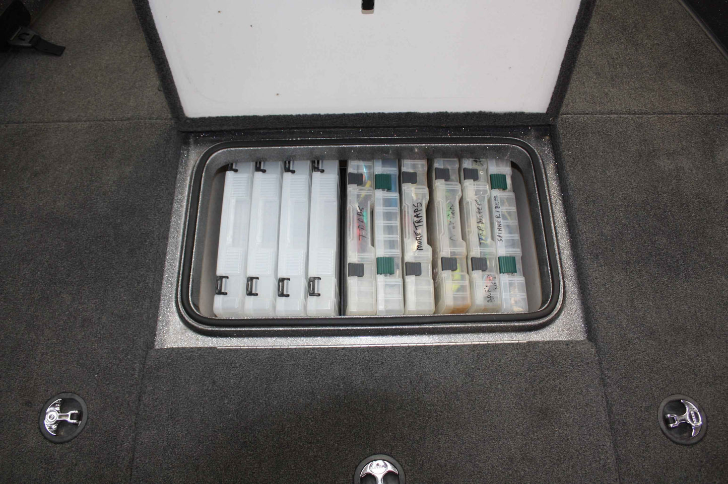 NPDRANG0010 Ranger®  2008 Ranger® 188VX / 2003 Ranger® 185 VS COMPARTMENT 1