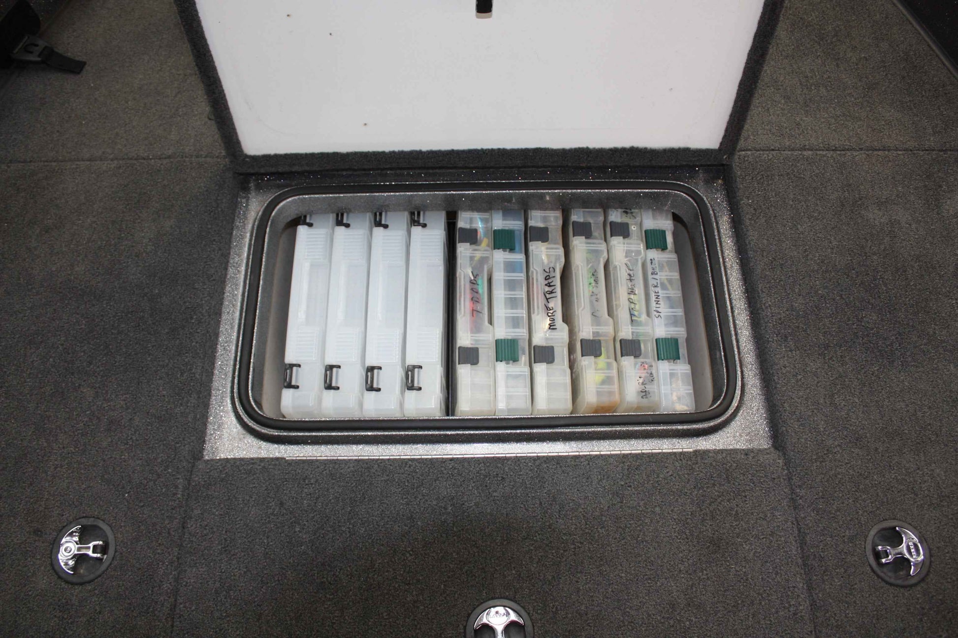 NPDRANG0010 Ranger®  2008 Ranger® 188VX / 2003 Ranger® 185 VS COMPARTMENT 1