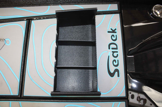 NPDX0010 XPRESS X21 DAY STARBOARD COMPARTMENTS