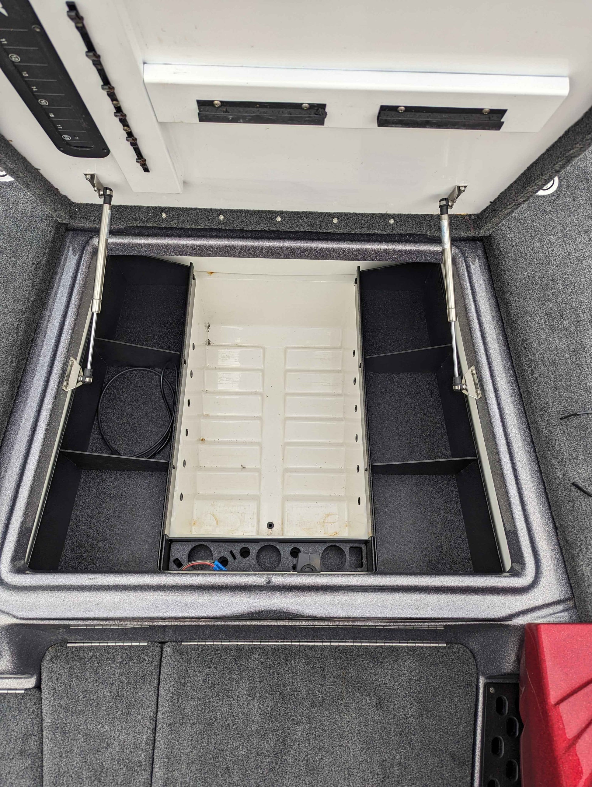 NPDPH0014 PHOENIX  2007-2023 721 PRO XP CENTER COMPARTMENT DYE TRAY