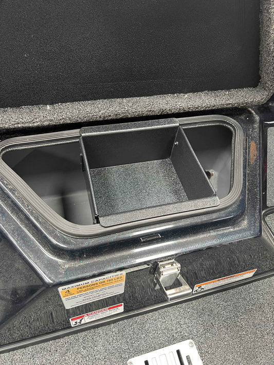 NPDBC0018 2025 BASS CAT CARACAL STS COOLER TRAY