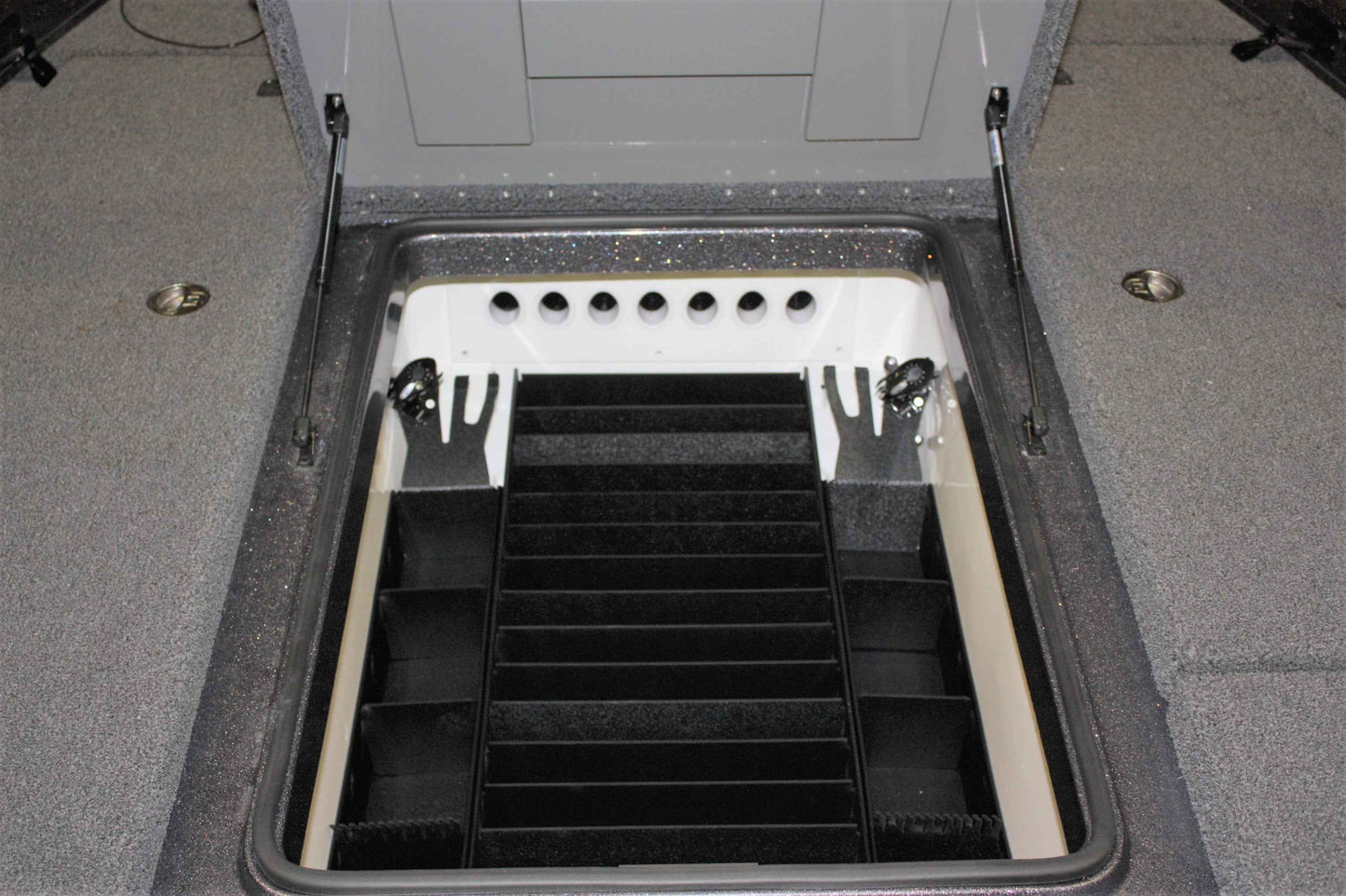 NPDCX001  CX19/20/21 FRONT COMPARTMENT KIT