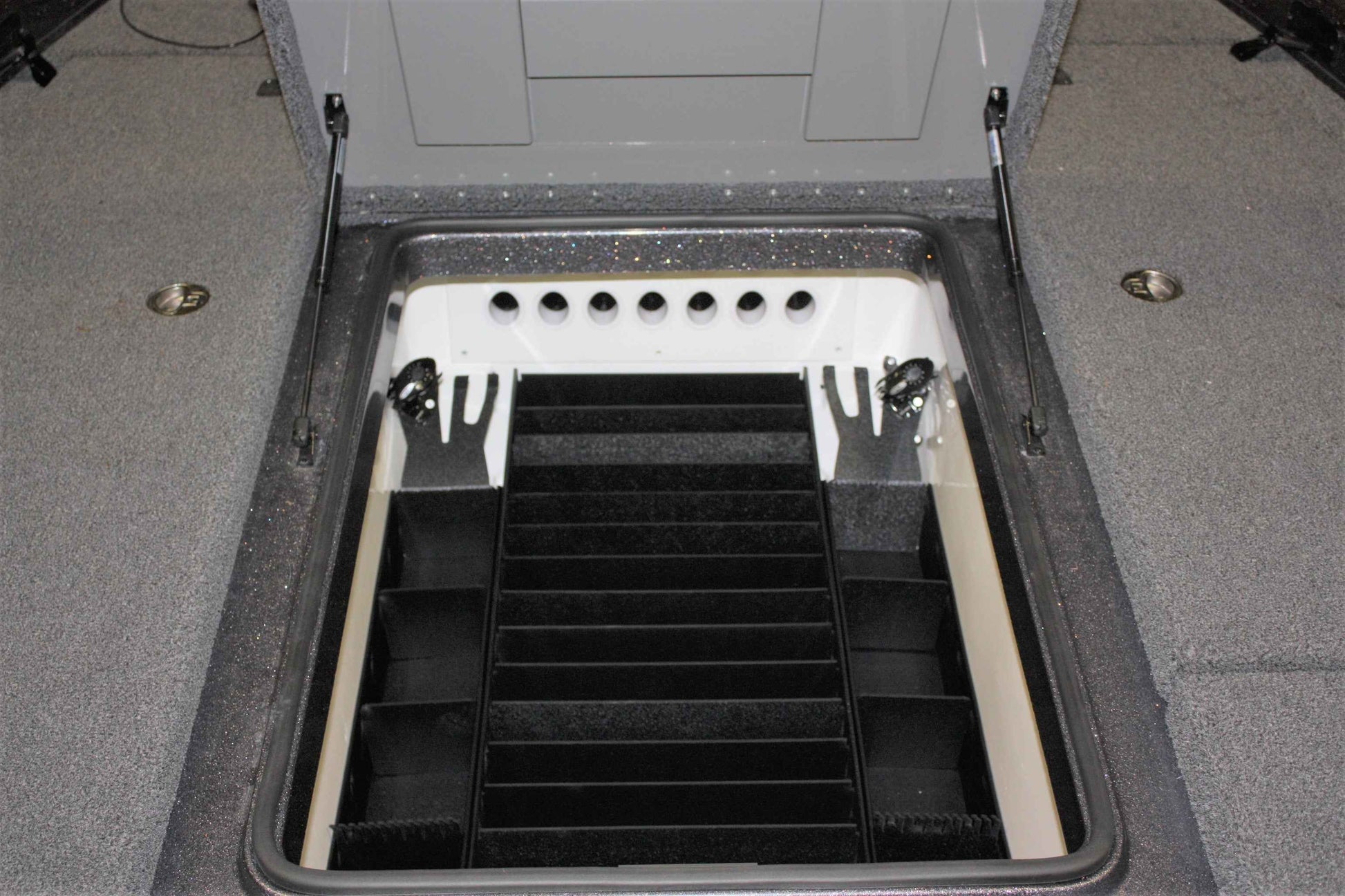 NPDCX001  CX19/20/21 FRONT COMPARTMENT KIT